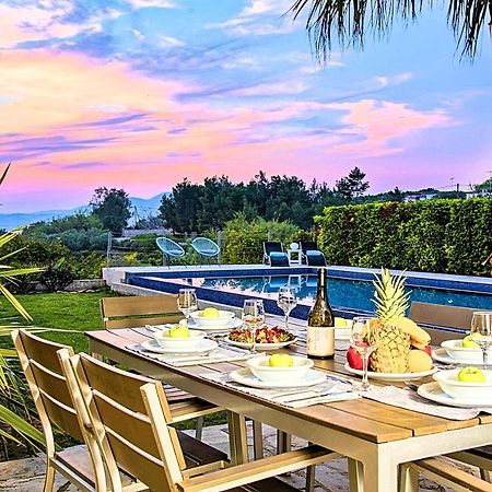 Cretan Mansion With Heated Swimming Pool Villa Jeorjoúpoli Eksteriør bilde