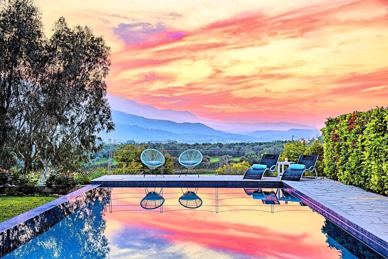 Cretan Mansion With Heated Swimming Pool Villa Jeorjoúpoli Eksteriør bilde