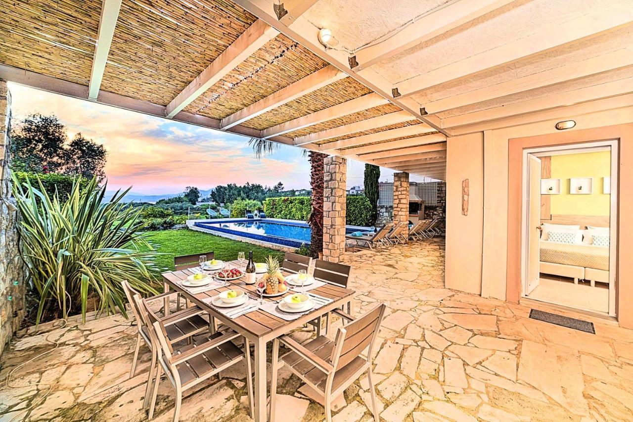 Cretan Mansion With Heated Swimming Pool Villa Jeorjoúpoli Eksteriør bilde