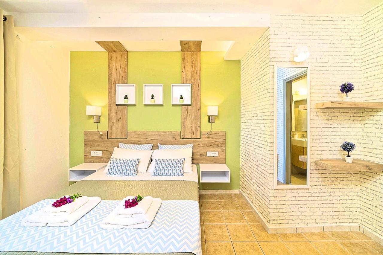 Cretan Mansion With Heated Swimming Pool Villa Jeorjoúpoli Eksteriør bilde