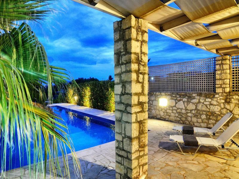 Cretan Mansion With Heated Swimming Pool Villa Jeorjoúpoli Eksteriør bilde